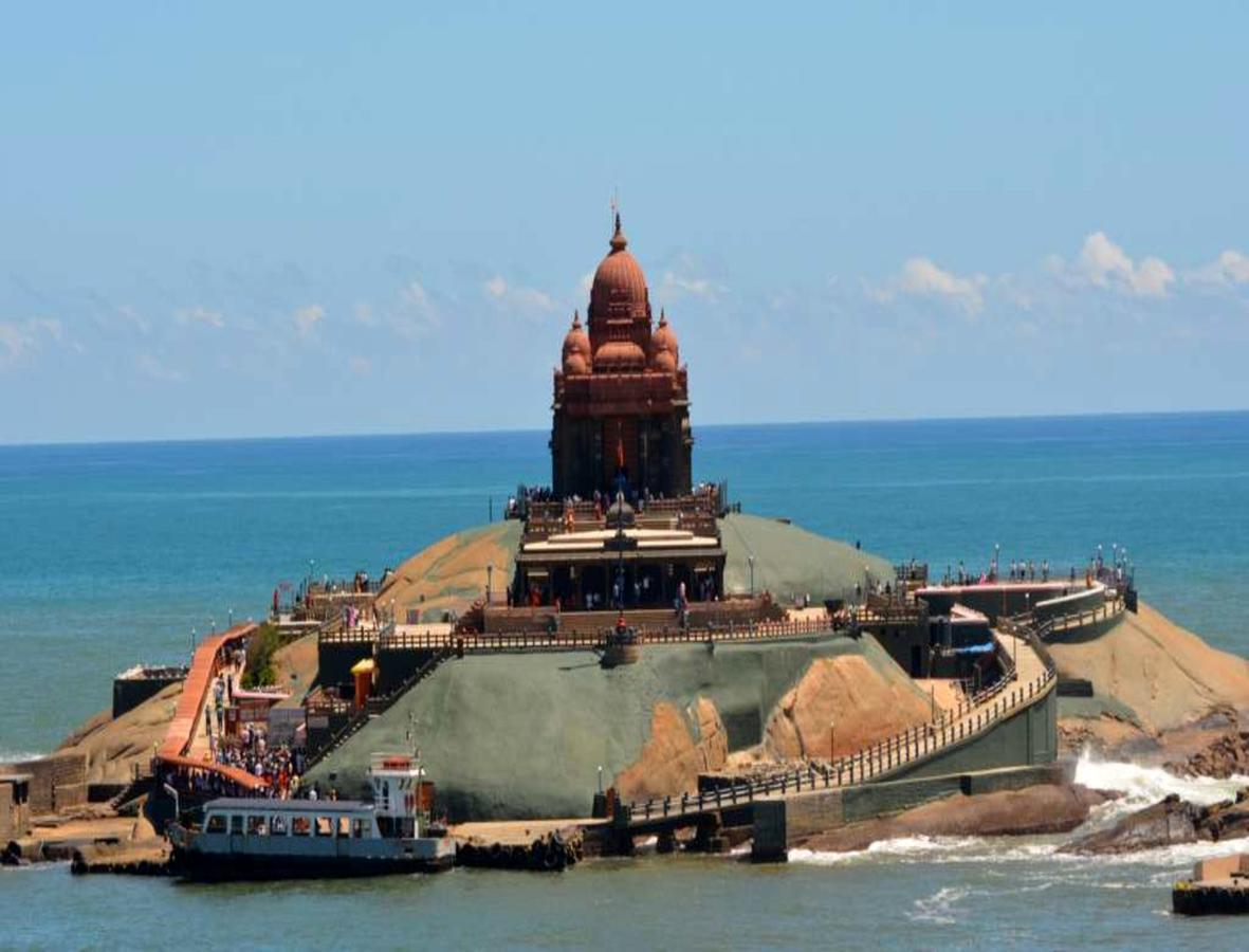 Hotel Sridevi Kanyakumari Buitenkant foto