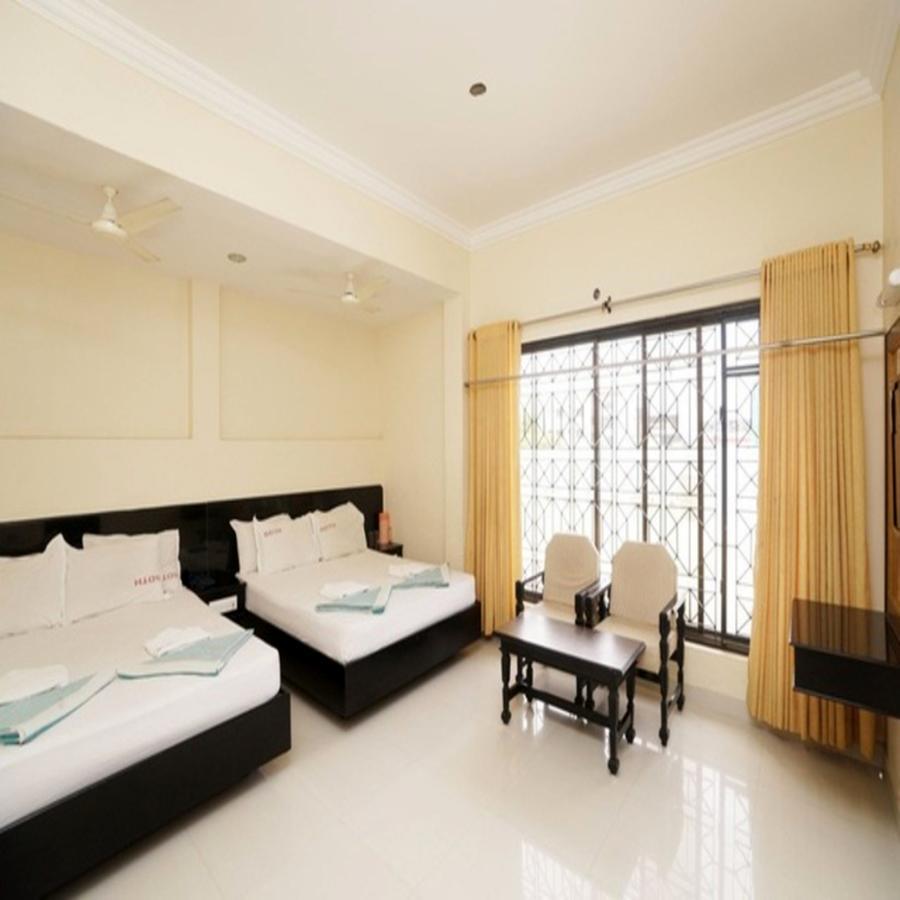 Hotel Sridevi Kanyakumari Buitenkant foto